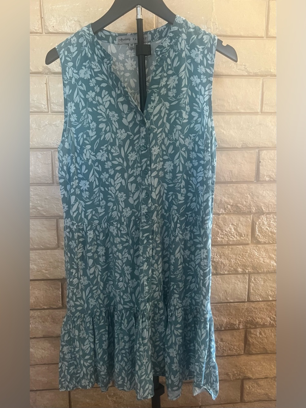 Absolutely Famous Teal Floral Sleeveless Button Front Dress